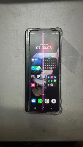 Samsung Galaxy Z Fold 3 Kapasitas 12/512GB SEIN