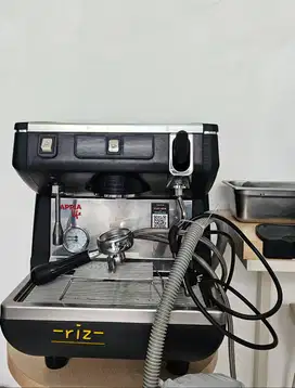 Mesin kopi nouva simonelli appia life & Grinder simonelli MDXS