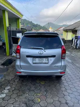 Avanza Matic 2012