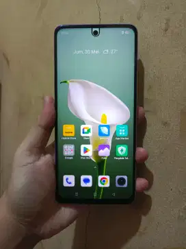 Realme 12 5G ram 8+8/256 Nominus nokendala siap pakai