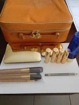 Estee Lauder make up