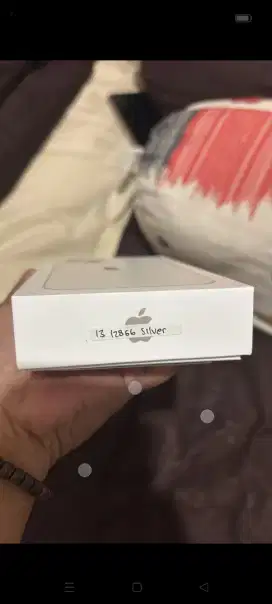 DIJUAL I-PHONE 13 128 GB ( Baru)  PUTIH