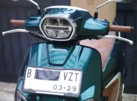 ( ABS tipe tertinggi ) KM 981 perak , Honda Stylo 160 ABS 2024 staylo