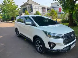 Toyota Innova Reborn