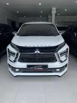 MITSUBISHI EXPANDER 1.5 ULTIMATE 2022 PUTIH