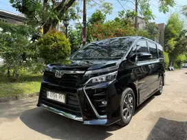 Toyota Voxy 2019 Bensin
