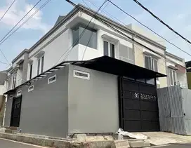 Rumah Townhouse di belakang Gudang Garam Office Cempaka Putih