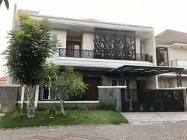 Jual rumah gress mediteran modern 2lt Graha Famili club house cluster