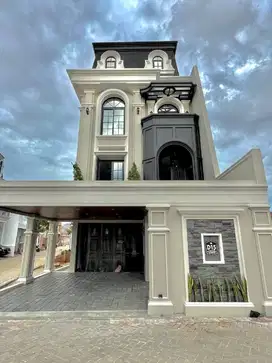 Jual Rumah private pool plus rooftop di Jagakarsa Jakarta Selatan