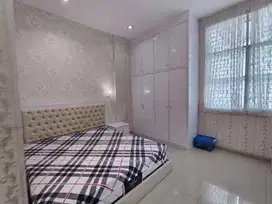 Dijual rumah full furnished komplek the empire jalan suluh - pancing
