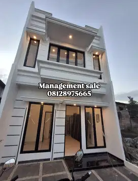 Rumah Modent 2 lantai + rooftop Jagakarsa Jakarta Selatan
