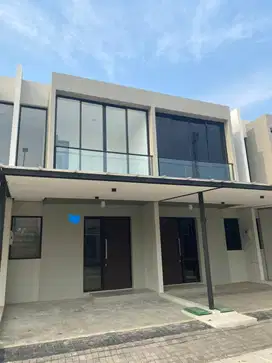 DIJUAL MURAH RUMAH PIK 2 MILENIAL 4,5X10 2 LANTAI UNFURNISHED