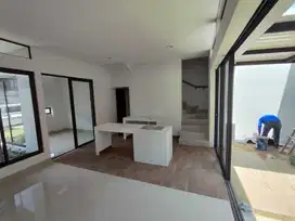 Dijual Rumah siap huni di Summarecon Bandung Cluster Flora