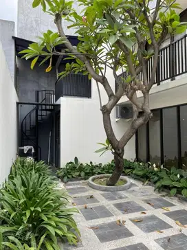 Disewakan Rumah Cluster Vasa Lake  Vassa Residence Lippo Cikarang