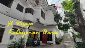 Rumah Asri Area Premium Komersial Jl. Wijaya, Kebayoran Baru