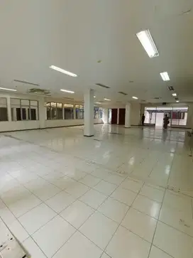 Gedung 2 Lantai Cocok Untuk Kantor di Jl. Asia Afrika, Kota Bandung