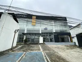 Disewakan Cepat Gedung Ex Showroom Mobil Baru di Jln Raya Serpong BSD