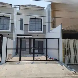 Dijual Cepat Rumah Baru 2 Lt Minimalis Modern Rungkut Surabaya