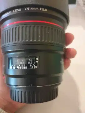 YONGNUO YN 14MM F2.8 FOR CANON LIKENEW