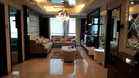 Disewakan unit Apartemen Casa grande phase 1 3br 165m2