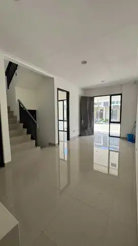 Disewakan rumah pik2 extension 3 kamar tdr ada ac 1 uk 6x12.5 luas 75m