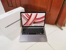 Macbook Air M1 2020 Retina 13inch 8GB 256GB Fullset