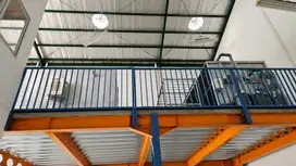 Dijual gudang bizpark daanmogot 9x20 renov jadi 2lt