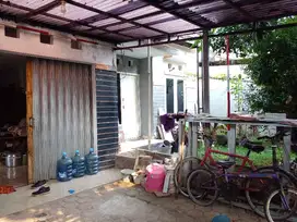 rumah dalam perumahan di sawangan depok
