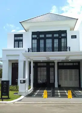 RUMAH 2 LANTAI SIAP HUNI  POSISI SUDUT DEKAT BANDARA KOTA MAKASSAR