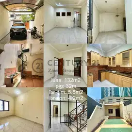 Disewa Murah Rumah 3.5 Lantai Di Keadilan Raya Tamansari Jakarta Bara