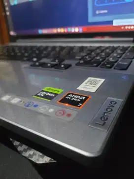 Lenovo legion 5 slim 16APH9 Ryzen 7 8845hs RTX 4060 Ram 32 Storage 1TB