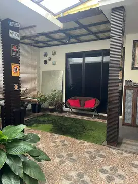 DIJUAL CEPAT RUMAH DI PESONA KHAYANGAN DEPOK FREE FURNISHED