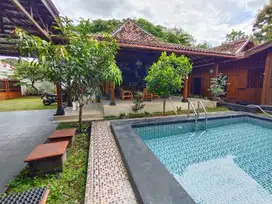 Rumah Joglo Jalan Kaliurang Dekat Kampus Uii