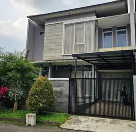 Di jual rumah minimalis modern harga murah di Parongpong