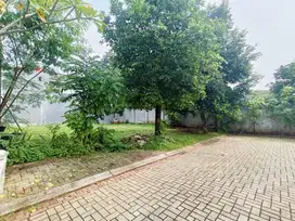 Kavling kotak hadap utara 208m2 di Foresta BSD dekat Nanyang School