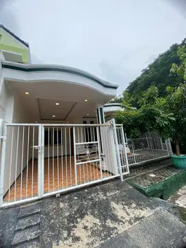 Dijual Cepat Rumah HOOK Baru Renov Siap Huni Taman Pinang Sidoarjo