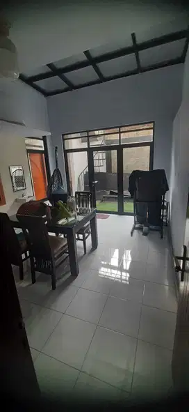 Turun harga Rumah Antapani Dalam Cluster Elit lebar jalan 2 mobil