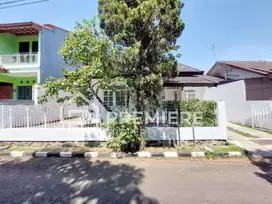Disewakan rumah strategis  siap huni di Arcamanik Bandung