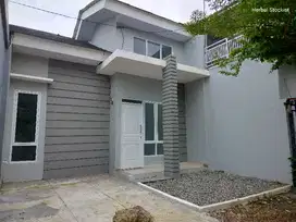 Rumah minimalis Siap Huni di Daya dekat SIT Insan Cendekia