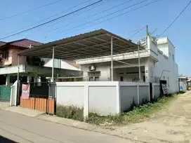 Dijual Rumah 2 Lantai 4 KT SHM di Depok