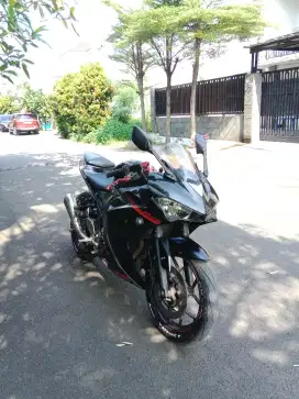 yamaha yzf R25 2014