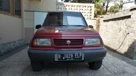 Suzuki Escudo 1996 Bensin