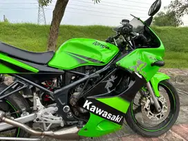 Kawasaki NINJA RR OLD Gen 4 TH 2011 - MULUS & ORISINAL - SIAP PAKAI!