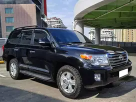 Land Cruiser VXR ATPM Rawatan Body Mulus Interior Orsinil Siap Pakai