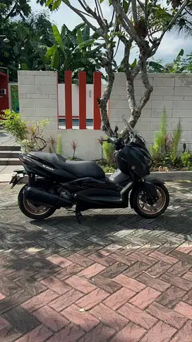 Yamaha Xmax 2021