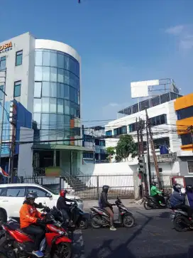 Di jual RUKO, bisa bgt buat kantor lokasi strategis