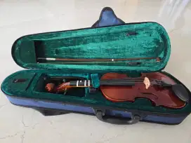 Violin (MV009 1/4)