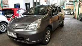 Dp 10 jt Nissan Grand livina 1.5 SV At 2012 Record Service