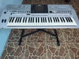 Keyboard Yamaha PSR S900