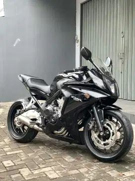Moge Sport Turing Honda CBR650 F th 2015 Like New Siap Gas Antik
